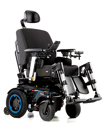 Le Quickie Q500 H: fauteuil roulant électrique à roues motrices hybrides